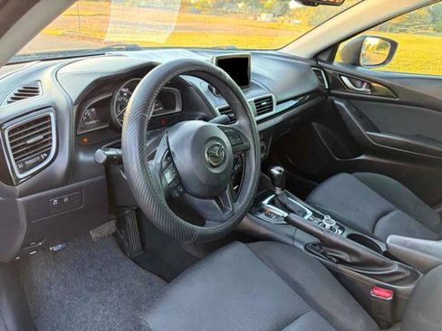 Used 2015 MAZDA MAZDA3 i Sport FWD image 10
