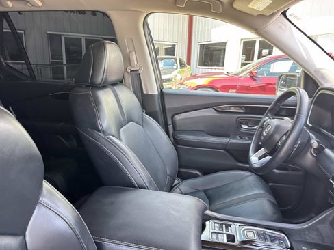 Used 2023 Honda Pilot EX-L image 10