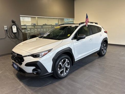 Used 2025 Subaru Crosstrek 2.0i Premium image 34