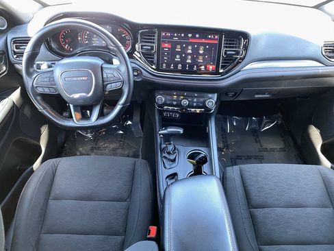 Used 2025 Dodge Durango GT RWD image 18