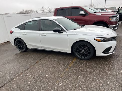 Used 2022 Honda Civic Sport image 17