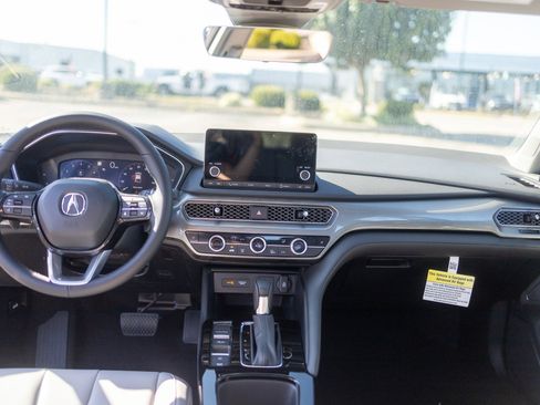 New 2025 Acura Integra image 34