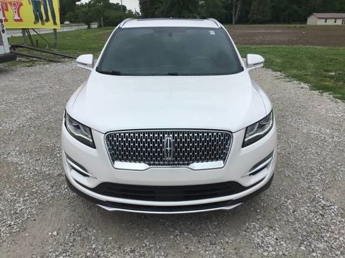 Used 2019 Lincoln MKC Reserve FWD image 8