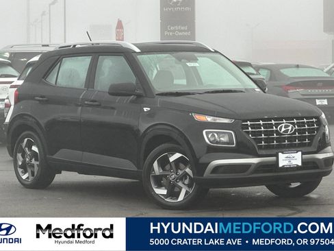 New 2026 Hyundai Venue SEL image 1