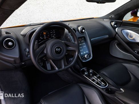 Used 2023 McLaren GT image 23