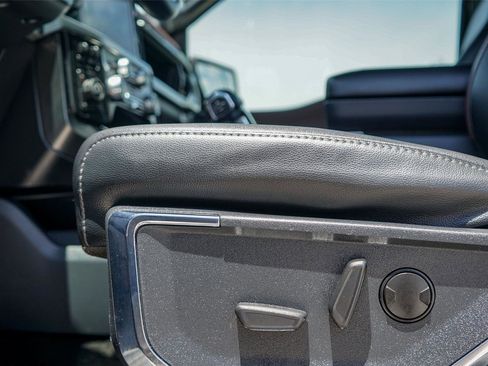 Used 2022 Ford F150 Lariat AWD/4WD image 22