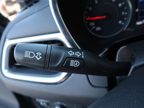 Used 2024 Chevrolet Equinox LT AWD/4WD image 24