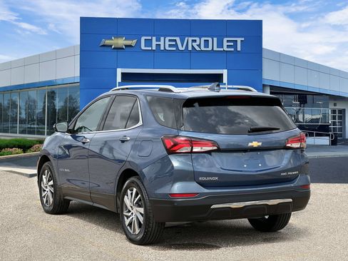 Certified 2024 Chevrolet Equinox Premier AWD/4WD image 3