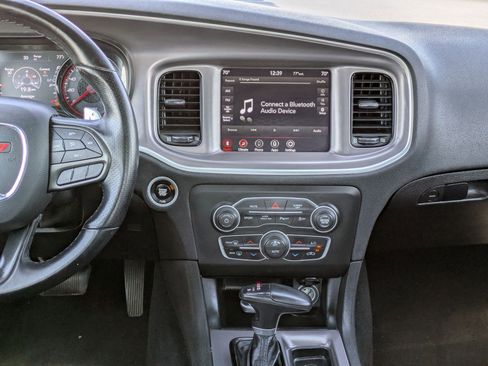 Used 2022 Dodge Charger R/T w/ Blacktop Package image 15