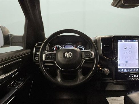 Used 2024 RAM 1500 Laramie image 11