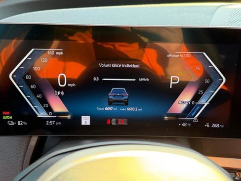 Used 2025 BMW iX xDrive50 w/ Convenience Package image 24