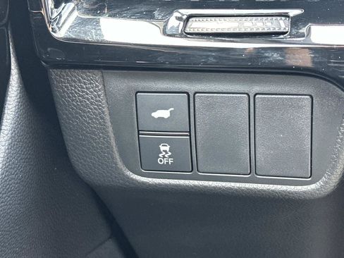 Used 2025 Honda CR-V Sport Touring image 25