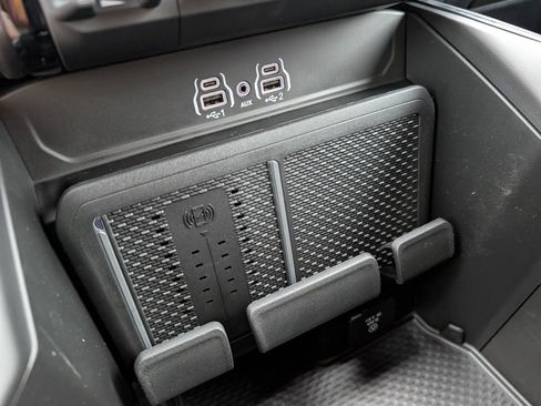 New 2026 RAM 1500 4x4 Crew Cab image 34