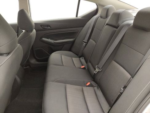 Used 2024 Nissan Altima 2.5 SV image 18