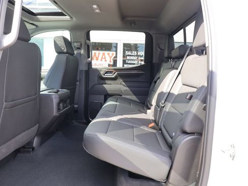 New 2026 Chevrolet Silverado 1500 LT Trail Boss w/ LT Trail Boss Premium Package AWD/4WD image 28