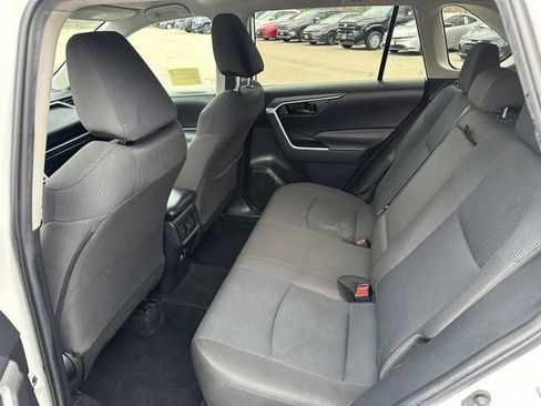 Used 2023 Toyota RAV4 LE AWD/4WD image 18