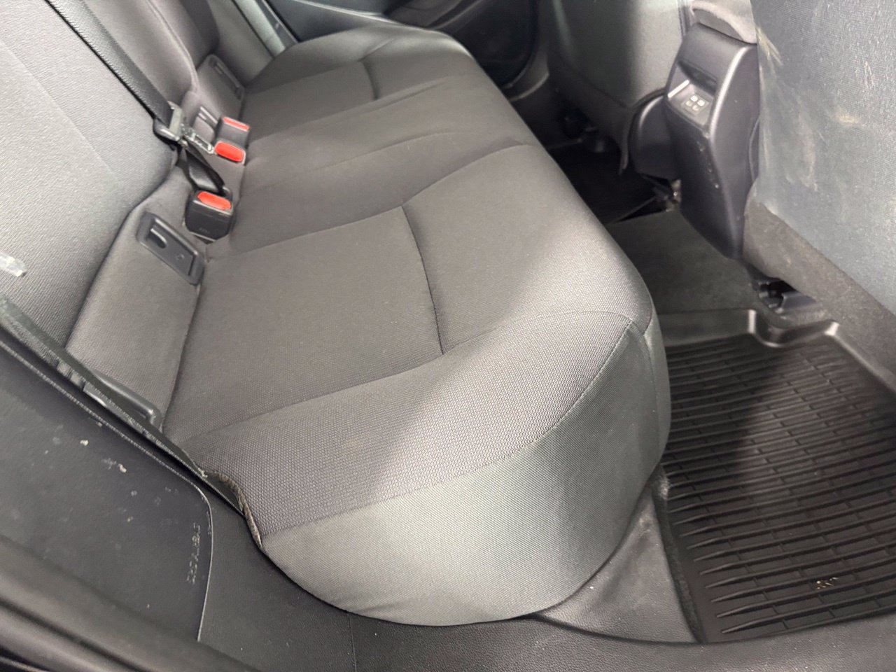 Used 2026 Toyota Corolla LE FWD image 27