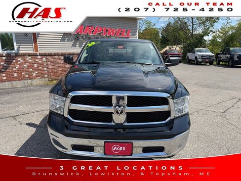 Used 2020 RAM 1500 Classic SLT AWD/4WD image 9