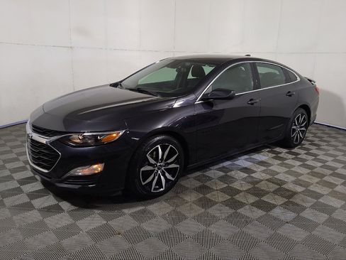 Used 2023 Chevrolet Malibu RS FWD image 2