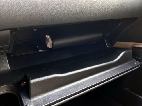 Used 2020 Lexus ES 350 w/ Premium Package image 20