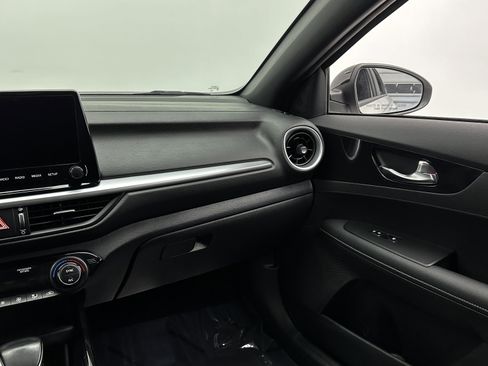 Used 2024 Kia Forte GT-Line image 26