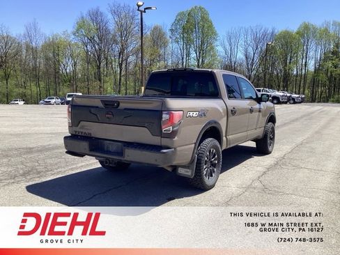 Used 2021 Nissan Titan PRO-4X w/ Pro-4x Convenience Package AWD/4WD image 7