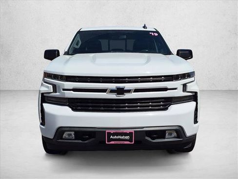 Used 2019 Chevrolet Silverado 1500 RST w/ All-Star Edition AWD/4WD image 2