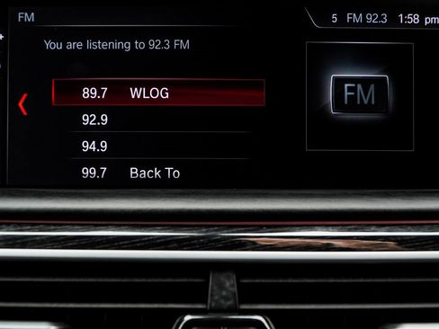 Used 2019 BMW 750i xDrive w/ Executive Package image 31