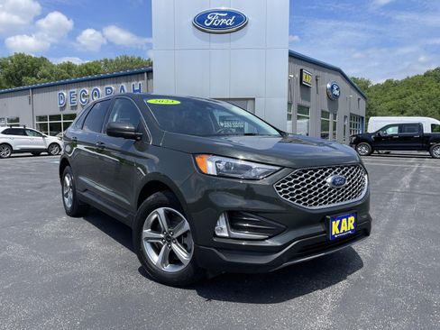Certified 2023 Ford Edge SEL w/ Convenience Package AWD/4WD image 3