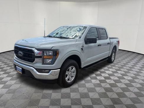 Certified 2023 Ford F150 XLT w/ Trailer Tow Package AWD/4WD image 13