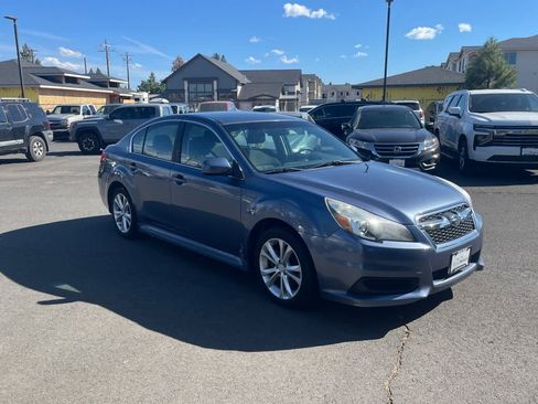 Used 2014 Subaru Legacy 2.5i Premium AWD/4WD image 7