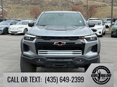 Used 2025 Chevrolet Colorado ZR2 w/ ZR2 Bison Edition AWD/4WD image 9