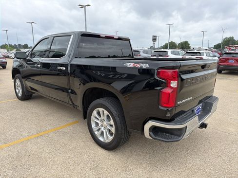 Used 2024 Chevrolet Silverado 1500 LTZ AWD/4WD image 4