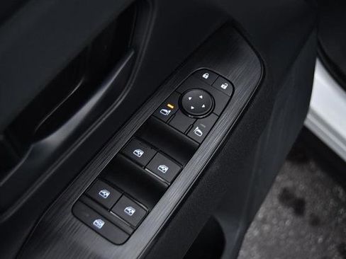 New 2026 Nissan Kicks S image 9