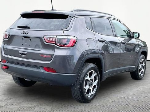Used 2022 Jeep Compass Trailhawk w/ Trailhawk Convenience Group AWD/4WD image 5