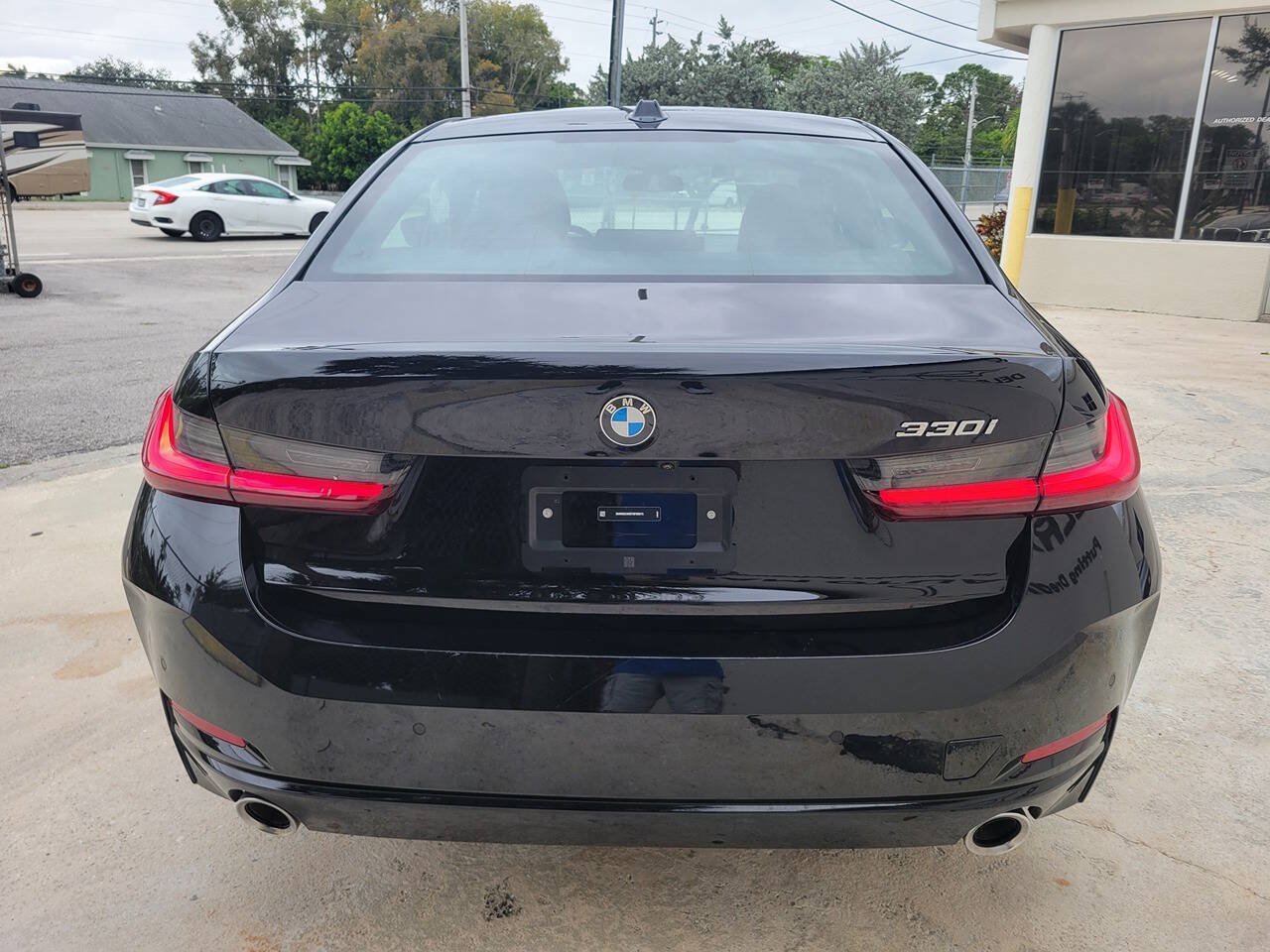 Used 2026 BMW 330i Sedan RWD image 6