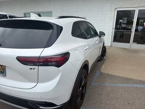 Used 2023 Buick Envision Essence w/ Sport Touring Package AWD/4WD image 3
