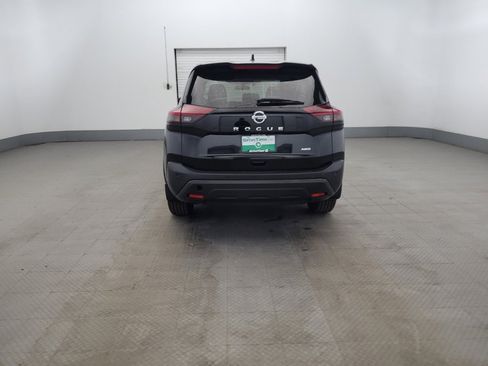 Used 2021 Nissan Rogue S image 6