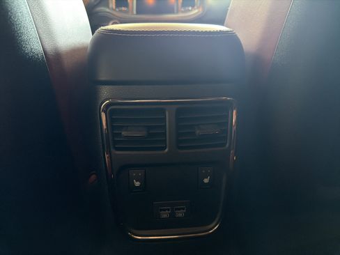 Used 2021 Dodge Charger SRT Hellcat image 19