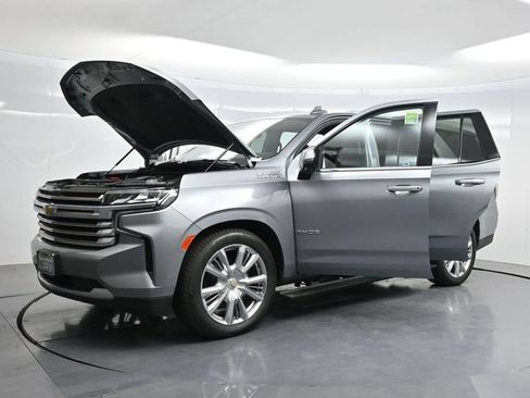 Used 2024 Chevrolet Tahoe High Country AWD/4WD image 52