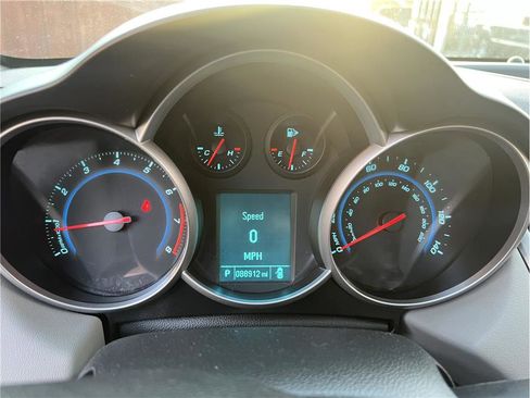 Used 2012 Chevrolet Cruze LS w/ Connectivity Package image 9