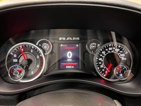 Used 2022 RAM 3500 SLT w/ Quick Order Package 2YG SLT AWD/4WD image 12