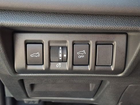 Certified 2023 Subaru Outback Touring XT AWD/4WD image 26