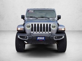 Used 2018 Jeep Wrangler Unlimited Sahara AWD/4WD video 2