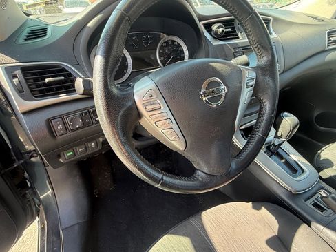 Used 2015 Nissan Sentra SV w/ Cold Weather Package image 9