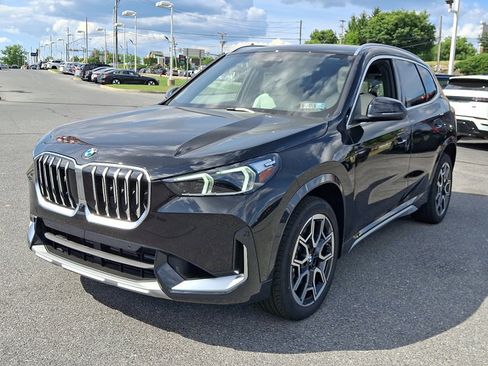 New 2026 BMW X1 xDrive28i w/ Technology Package AWD/4WD image 2