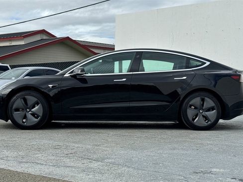 Used 2019 Tesla Model 3 Mid Range image 7