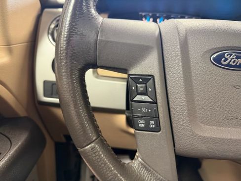 Used 2014 Ford F150 Lariat w/ Equipment Group 502A Luxury AWD/4WD image 25