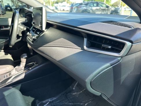 Used 2020 Toyota Corolla SE FWD image 36
