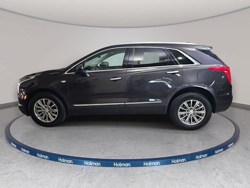 Used 2017 Cadillac XT5 Luxury w/ Driver Awareness Package AWD/4WD image 9